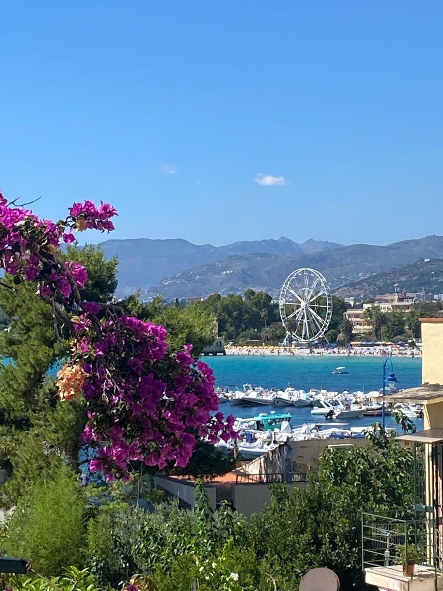 The White Sail - Mondello Apartment With Terrace - Casa Di Vincenzo E Andrea ภายนอก รูปภาพ